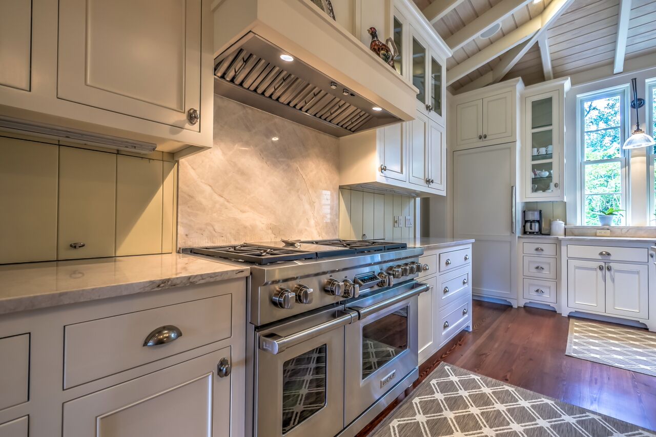 Pinckney Brothers, Inc. - Kitchens